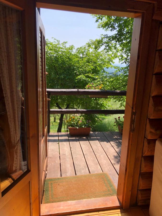 B&B Le Corone - Chalet Nel Bosco Cavalo Екстер'єр фото