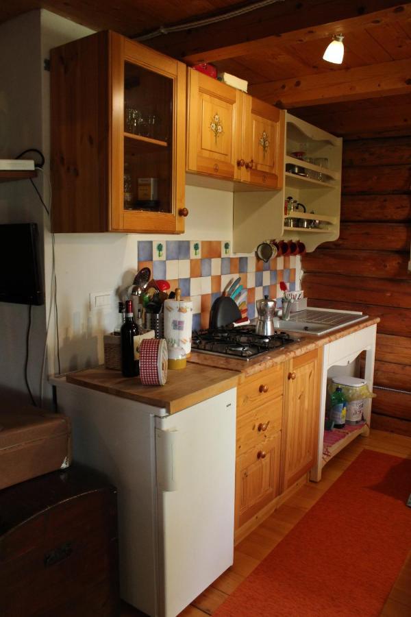B&B Le Corone - Chalet Nel Bosco Cavalo Екстер'єр фото
