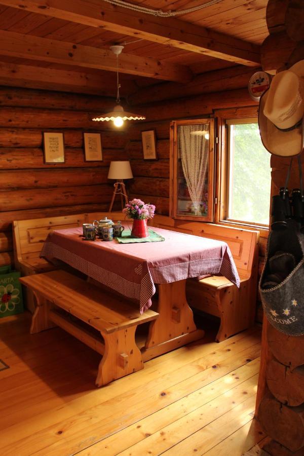 B&B Le Corone - Chalet Nel Bosco Cavalo Екстер'єр фото